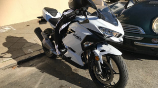 Kawasaki Ninja 400R - bae 1 & sexy-B