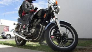 Yamaha XJ 550 Seca - Carmen