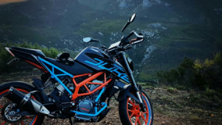 KTM Duke 390 - Donkey