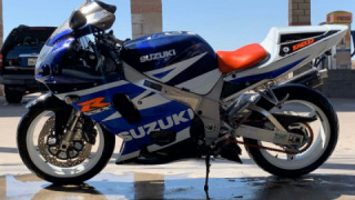 Suzuki GSXR 750 - Mi Laurita
