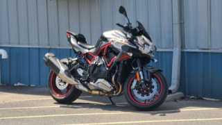 Kawasaki Z H2 - ...