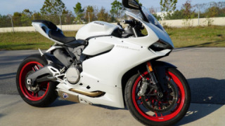 Ducati Panigale 899