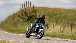 Suzuki GSR 750