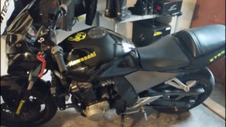 Kawasaki Z750