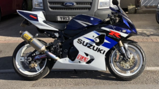 Suzuki GSXR 750 - k4