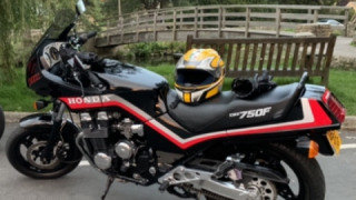 Honda CBX 750F - 7 Galo