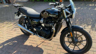 Triumph Street Twin