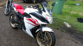 Yamaha FZ6R