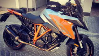 KTM 1290 Super Duke GT - Sleeper