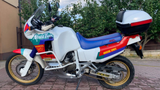 Honda XRV 750 Africa Twin
