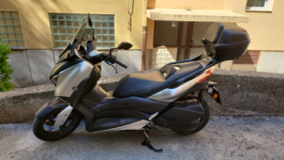 Yamaha XMAX - 300
