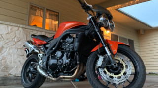 Triumph Speed Triple 1050 - Betty