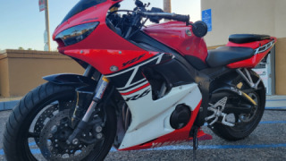 Yamaha YZF R6 - R6