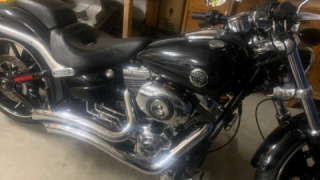 Harley-Davidson Breakout