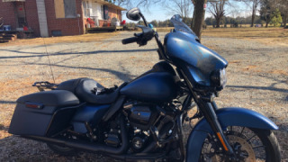 Harley-Davidson Street Glide - Birdy