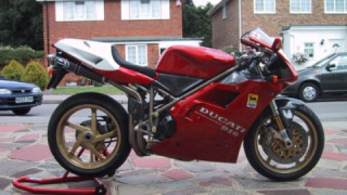 Ducati 916