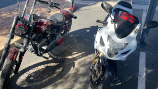 Suzuki GSR 750