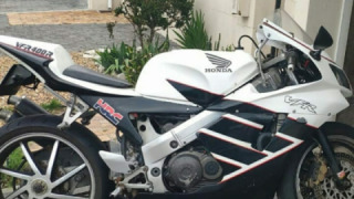 Honda VFR 400