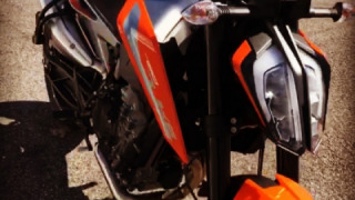 KTM Duke 790
