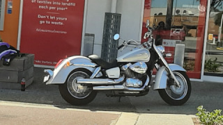 Honda VT 400 Shadow - Trinity