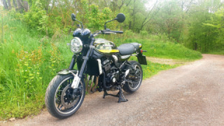 Kawasaki Z900RS