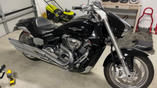 Suzuki Boulevard C109R