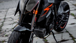 KTM 1290 Super Duke R - Kathy