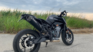 KTM Duke 890