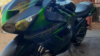 Kawasaki Ninja ZX-14R - Devils Pet