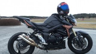 Suzuki GSXS 750