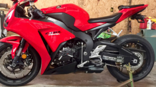 Honda CBR 1000RR - Rose