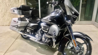 Harley-Davidson CVO Street Glide - Diamond