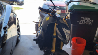 Honda CB-1