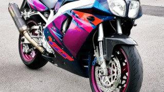 Yamaha YZF 750R-SP - BURKI