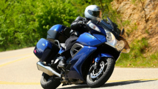 Triumph Trophy 1200 - Gran Turismo a.k.a. GT