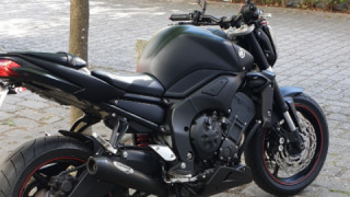 Yamaha FZ1 Naked 