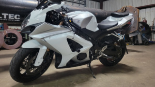 Suzuki GSXR 1000 - Shebe