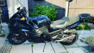 Kawasaki Ninja ZX-14R - missile