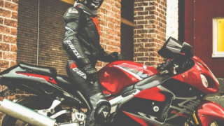 Suzuki GSXR 1300 Hayabusa - ??