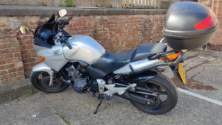 Honda CBF 600S - Silver Babe