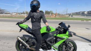 Kawasaki Ninja ZX-10R - Kawi