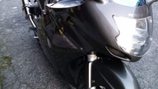 Honda CBR 1100XX - Zx12r also
