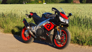 Aprilia RSV4 - Ape