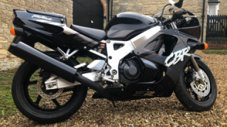 Honda CBR 900RR Fireblade