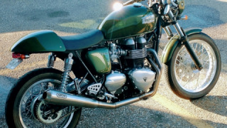Triumph Thruxton 900