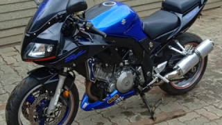 Suzuki SV 1000S - Black Bird