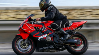 Honda CBR 600F4i - Ruby