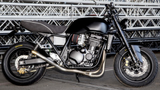 Kawasaki ZR-X 1100