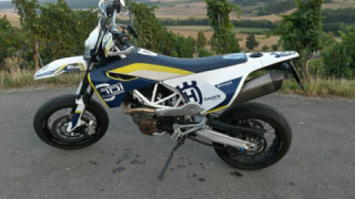 Husqvarna 701 Supermoto
