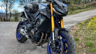 Yamaha FZ-09/MT-09 - Bella